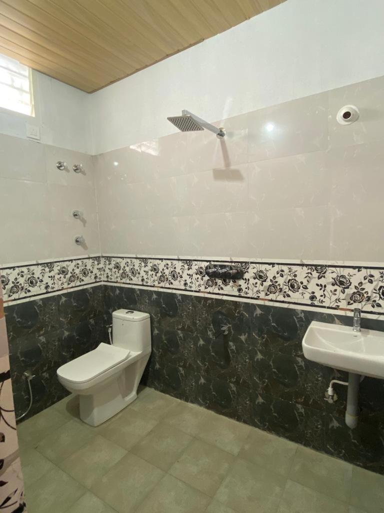 Rashi & Service Homestay Chikmagalur